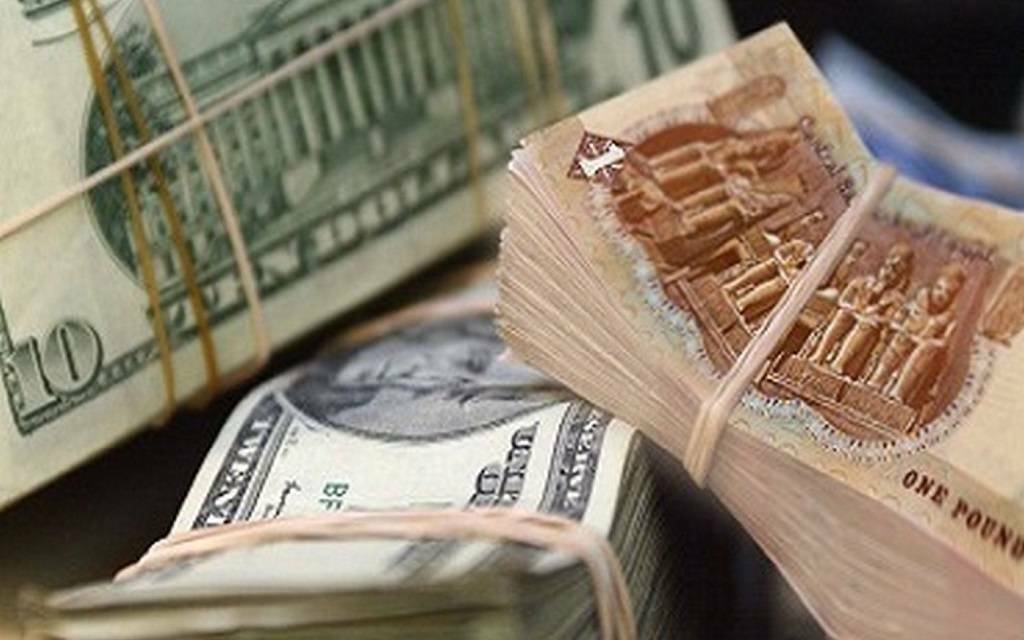 سعر الدولار مقابل الجنيه يعاود الارتفاع بمنتصف تعاملات اليوم الأربعاء