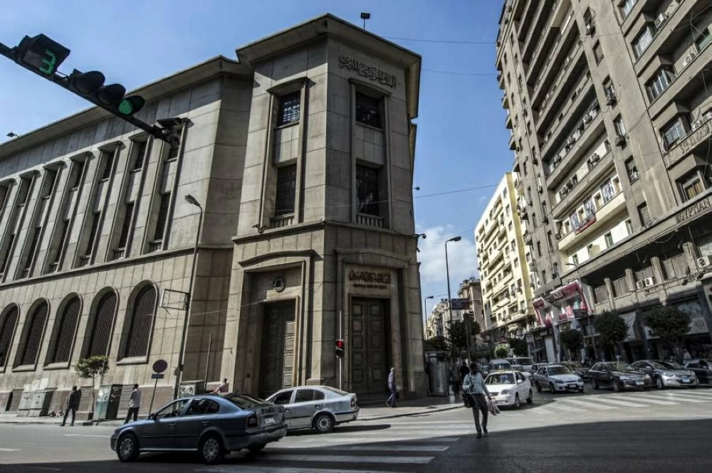 أسعار الفائدة في مصر.. توقعات بخفض جديد قبل زيادة الوقود