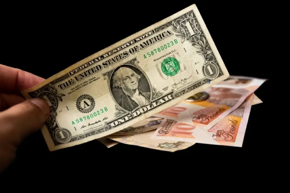 سعر الدولار في مصر الأحد 19 أبريل 2026.. الجنيه يواصل الصعود