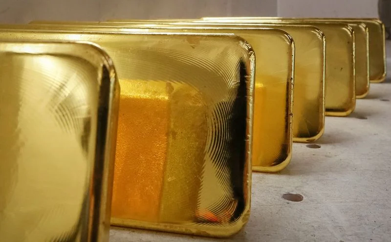 الذهب يسقط دون مستويات 4,100$ - متى يحين الشراء من هبوط؟